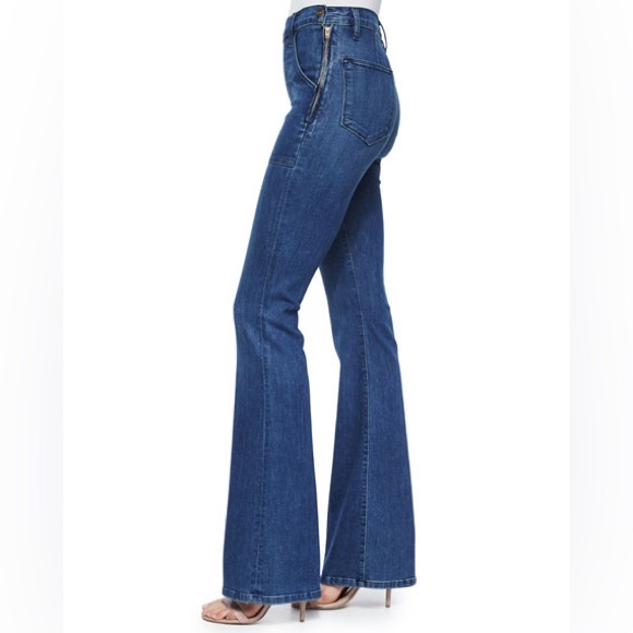 Frame Denim Cropped Le Flare de Francoise in Sunnyslope - Picture 6 of 16